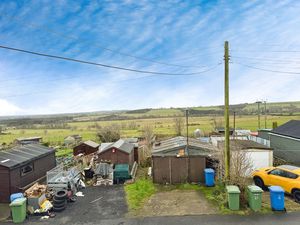 Photo 18- click for photo gallery